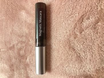 Magnetic Mascara